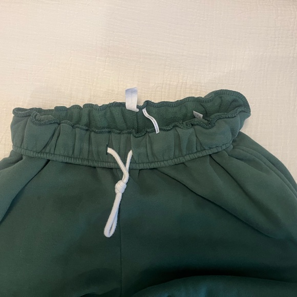 Urban Outfitters Forest /Pine Green Mid Weight Soft Sweats! - Picture 4 of 4
